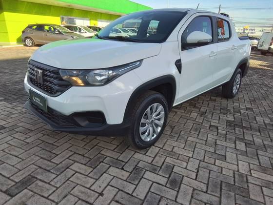 FIAT STRADA 1.3 FIREFLY FLEX FREEDOM CS MANUAL FIAT STRADA 1.3 FIREFLY FLEX FREEDOM CS MANUAL